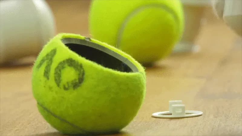 Écoutez des balles de tennis